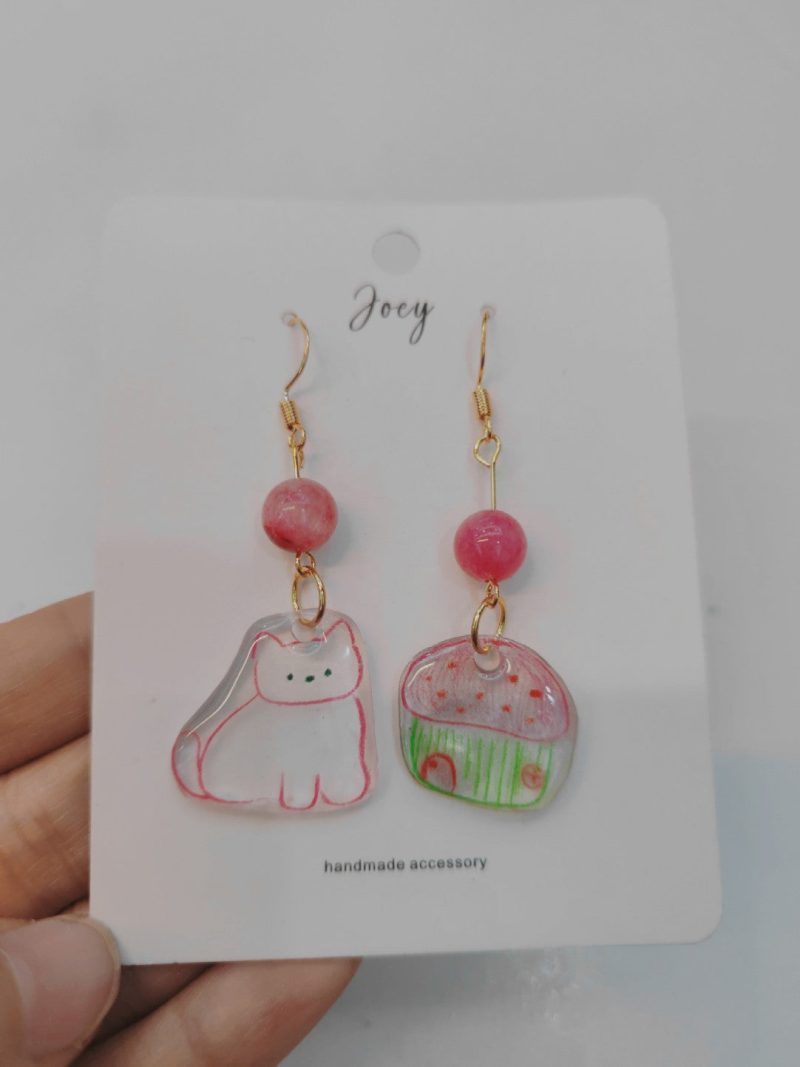 CuteCatsShrinkPlasticEarrings1 0705ce6f f7da 4d75 b922 62f6bc63482d