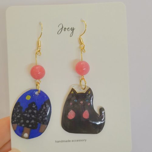 CuteCatsShrinkPlasticEarrings1 0cf33dfa 19d9 4ac4 9782 5d1bb9fd0ec9