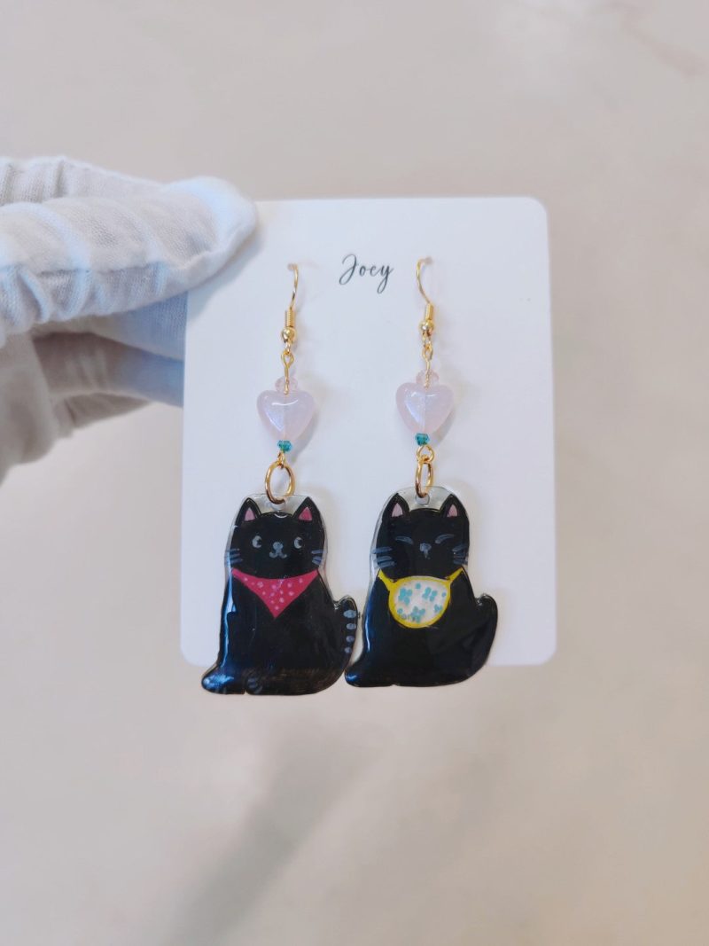 CuteCatsShrinkPlasticEarrings1 5aab33a4 5af7 49b7 b0b1 6f2abb6529e4