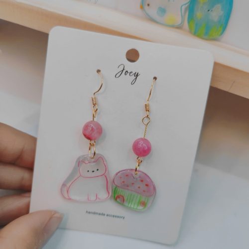 CuteCatsShrinkPlasticEarrings2 ee7498a9 2b48 40cd 933f c9a629e7515e