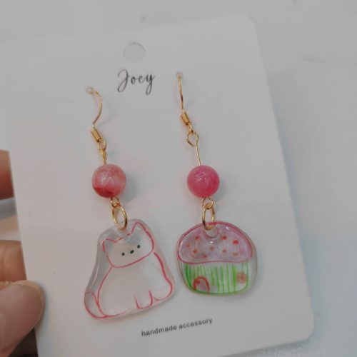 CuteCatsShrinkPlasticEarrings3 5fe70183 d477 4cff 8f41 ae81f1284cc5