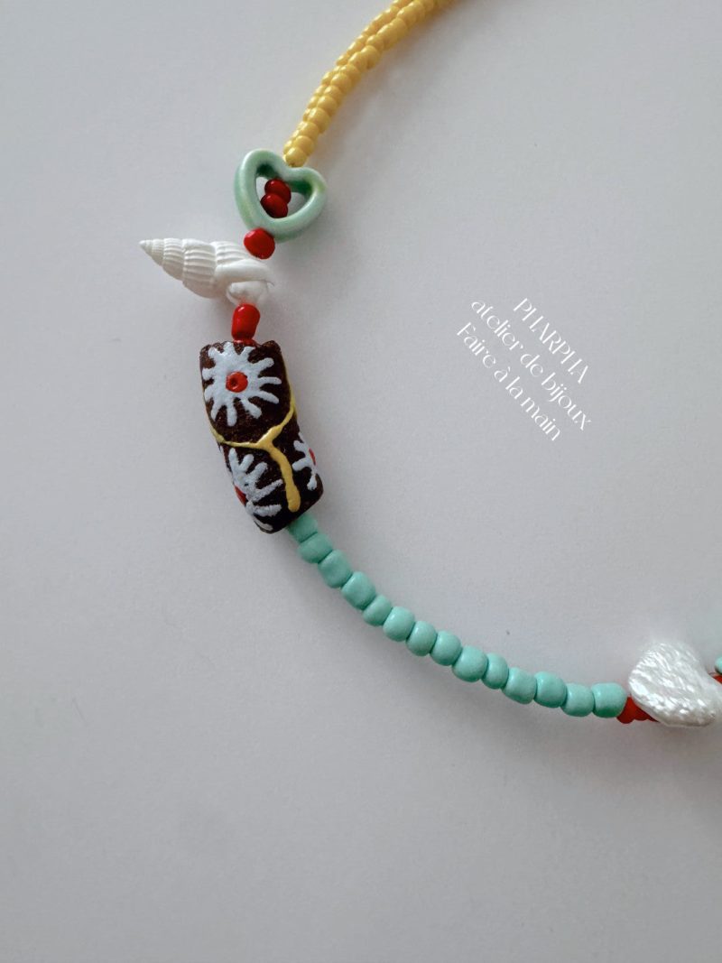 DopamineColorBeadedNecklace1 ebbdab54 bee3 4286 a7ed c61c5580c6a3