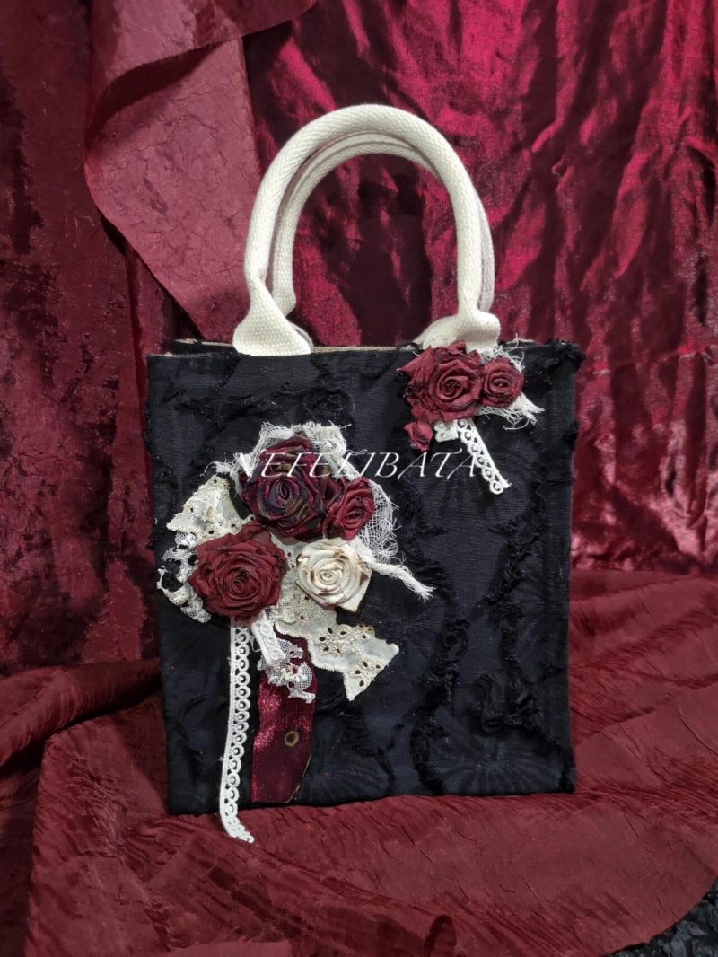 DukeRedRosesLaceTote10