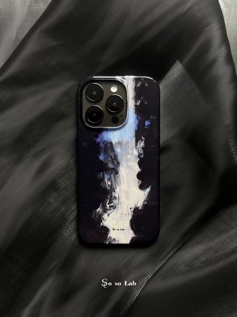 EmberPrintedPhoneCase1