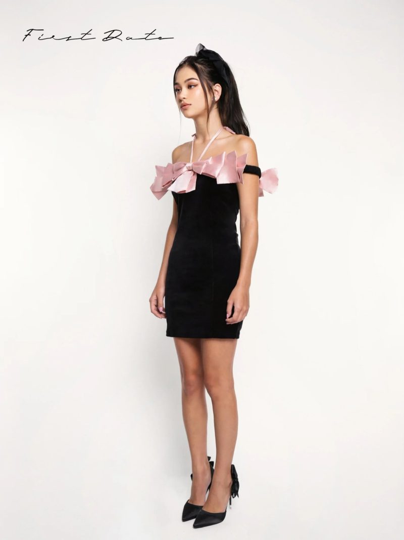 EvelynBlack PinkBowBodyconMiniDress3