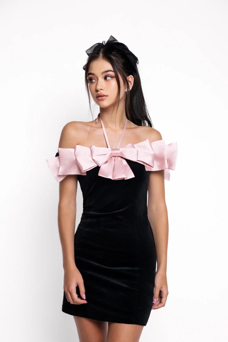 EvelynBlack PinkBowBodyconMiniDress6