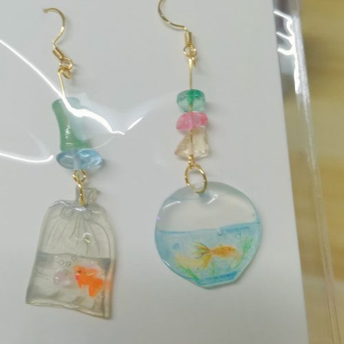 FishTankShrinkPlasticEarrings3 1a5a3809 330a 4c0f 8a46 2d1ef598cbde