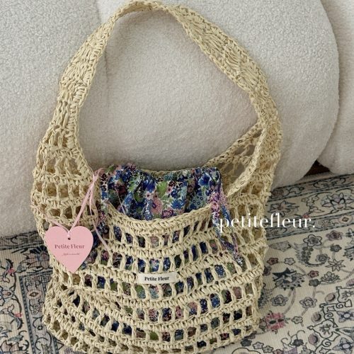 FloralHandwovenStrawBag16