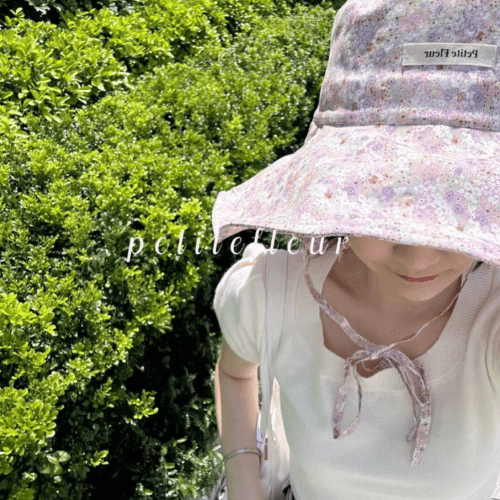 Floral Floppy Ruffle Strap Bucket Hat1