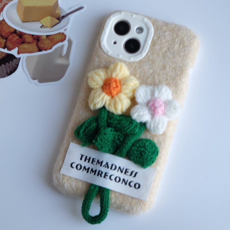 FlowerFurryPhoneCase2