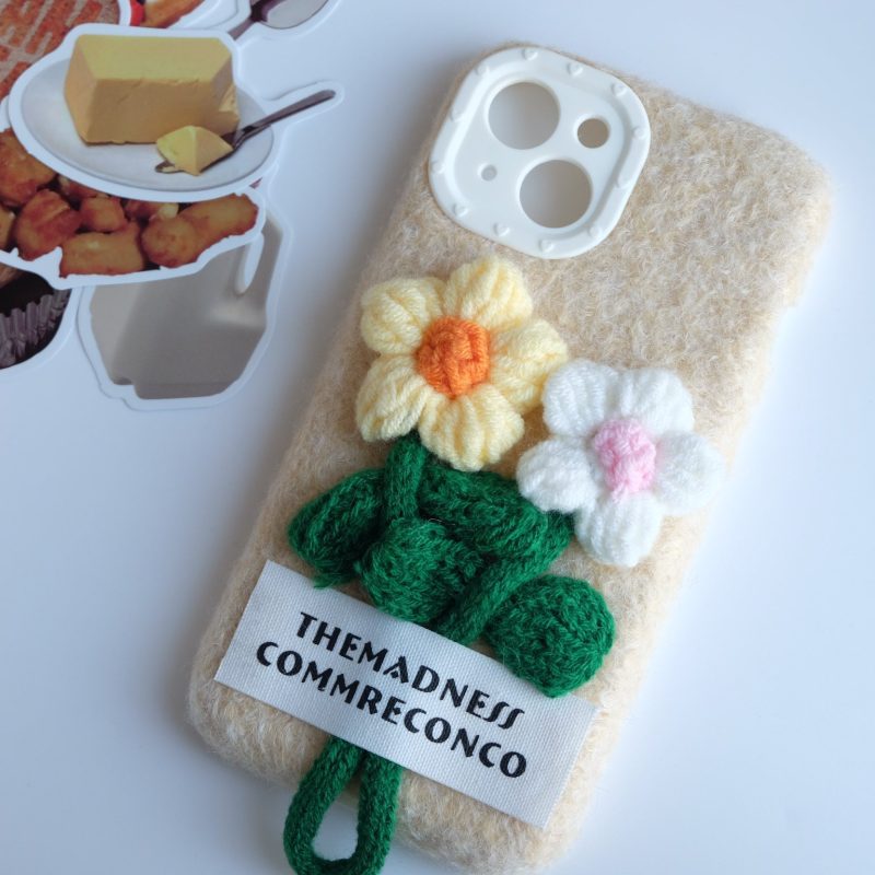 FlowerFurryPhoneCase4