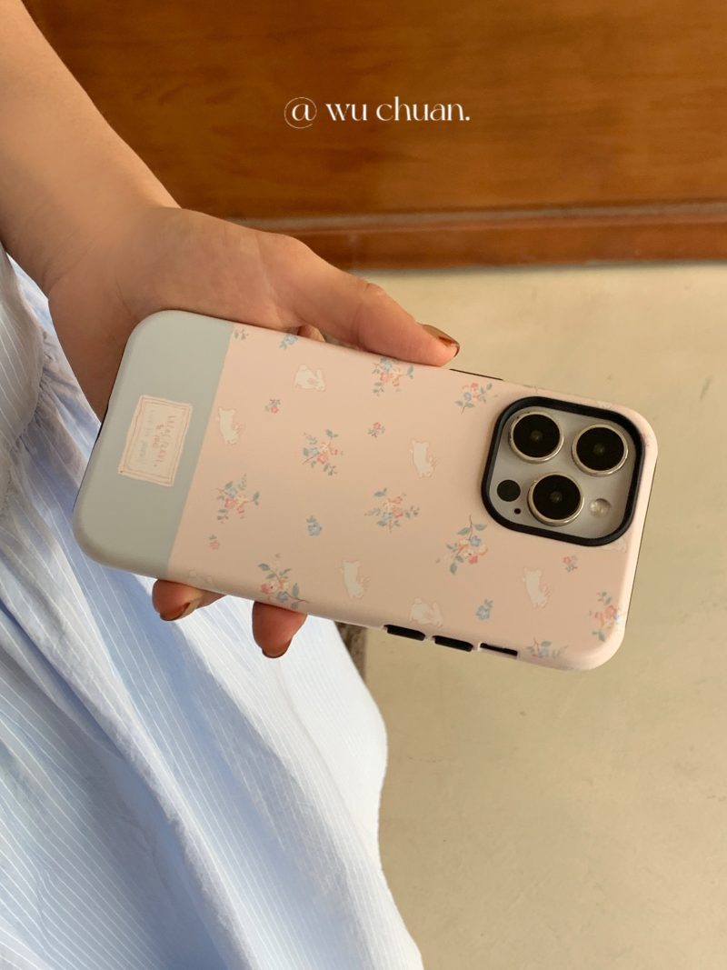 FlowerPrintedDoubleLayerPhoneCase1