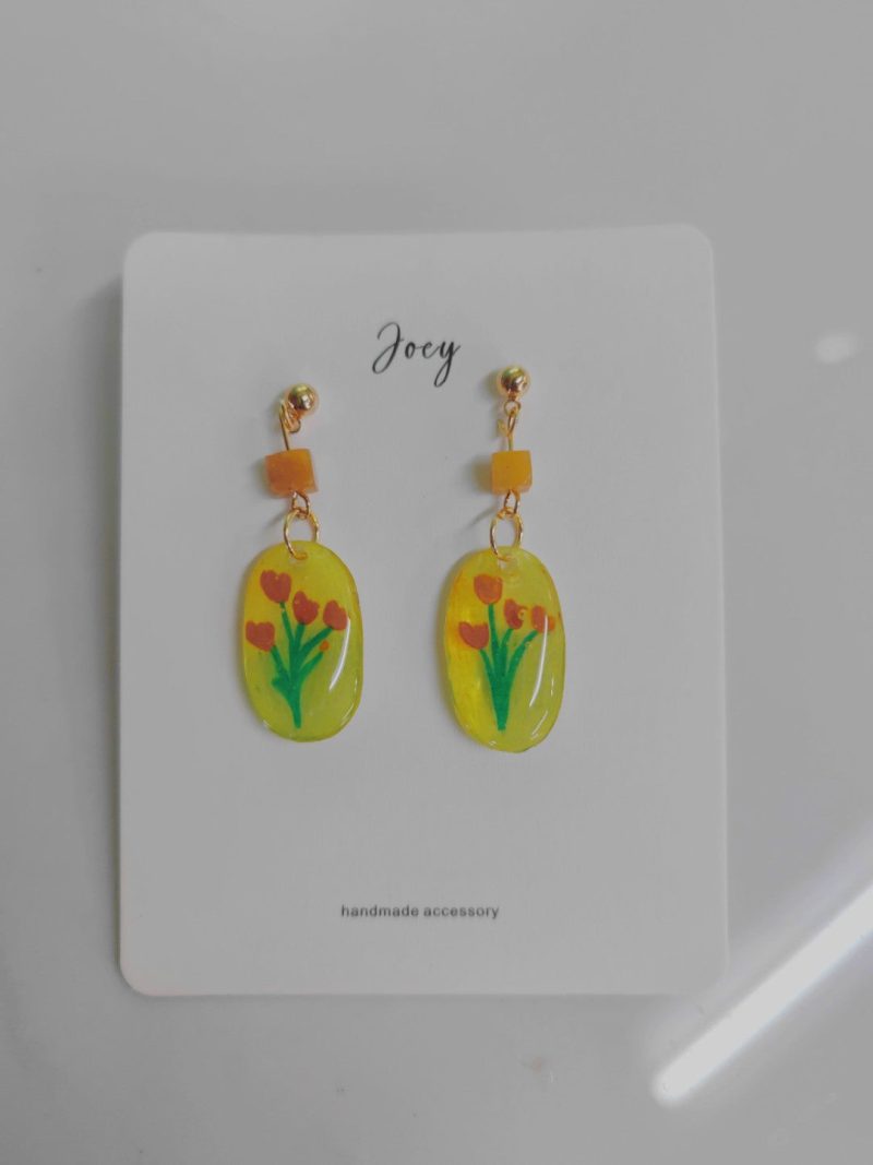 FlowerShrinkPlasticEarrings1 9015bb98 256b 42a0 9635 1d1de4baee2b