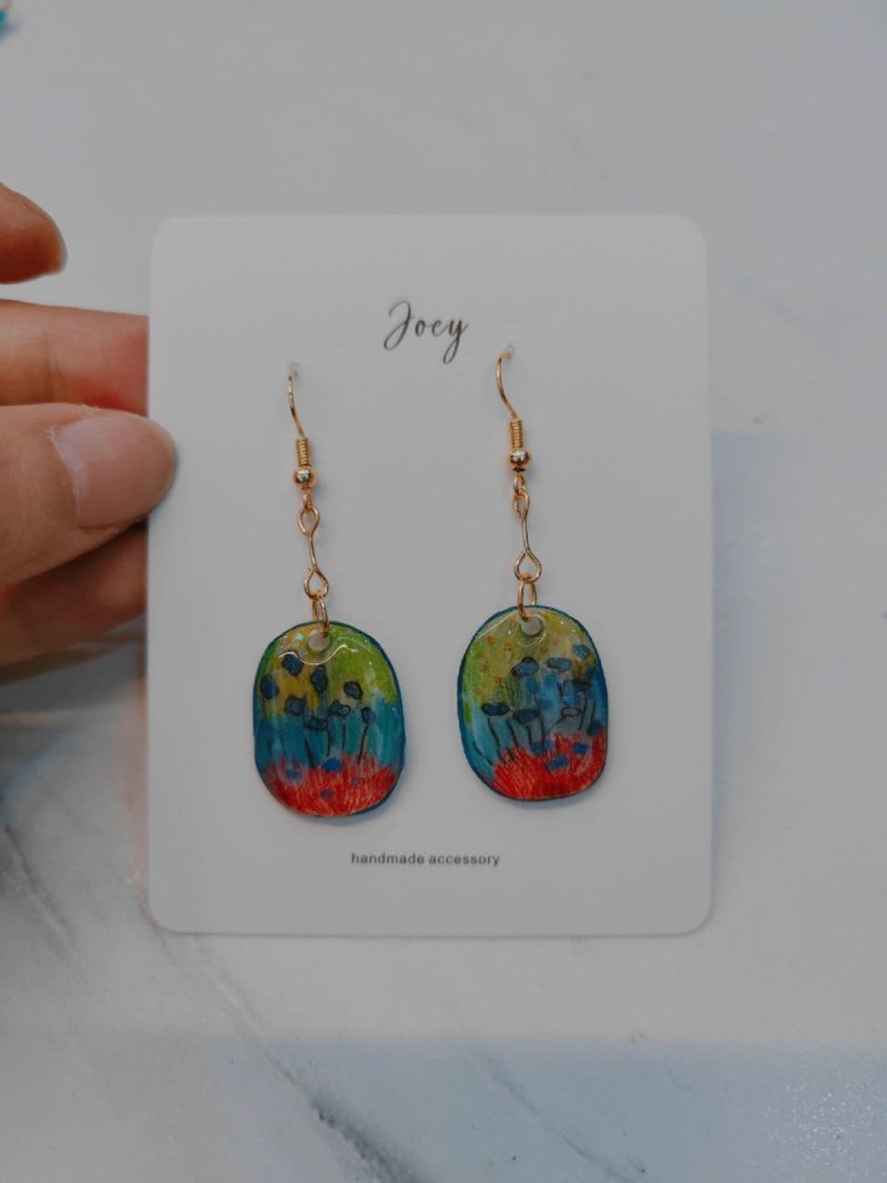 FlowerShrinkPlasticEarrings2 074e273b 7aec 46c0 9725 164c931acd7f