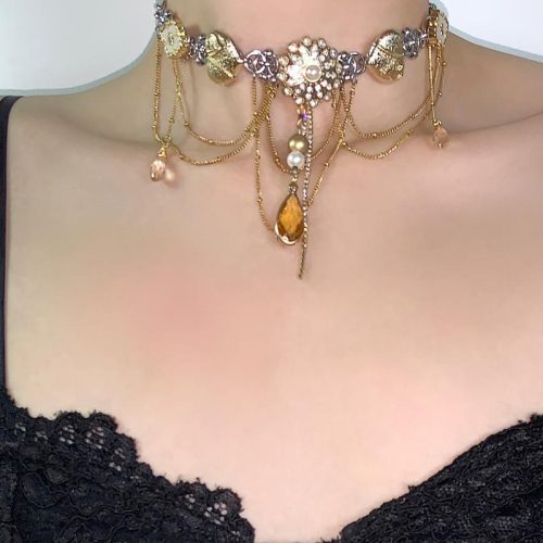 GoldenFlowersTasselChoker3