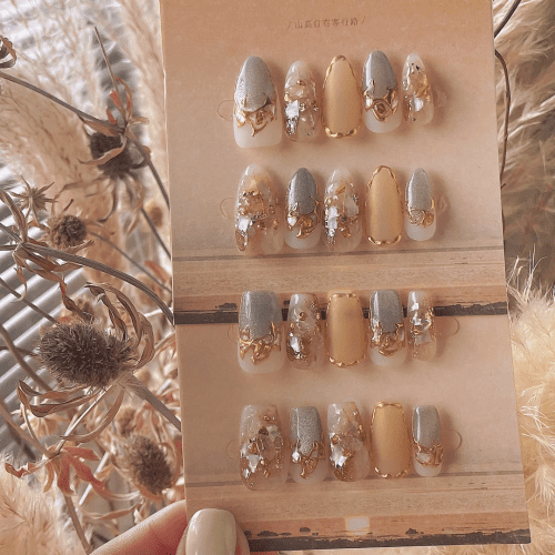 GoldenGoddessLuxuryPressOnNailsSet3