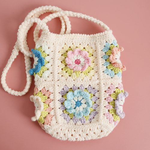 GrannySquareFlowerCrochetCrossbodyBag8