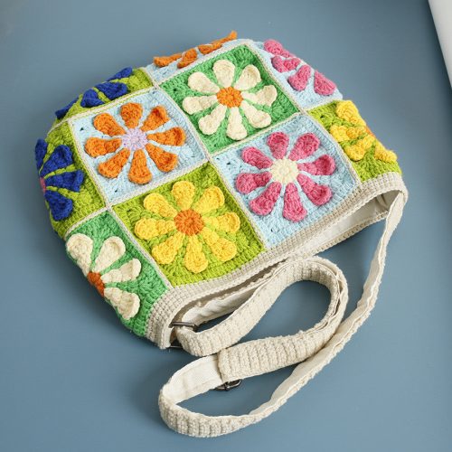 GrannySquareFlowerCrochetShoulderBag1