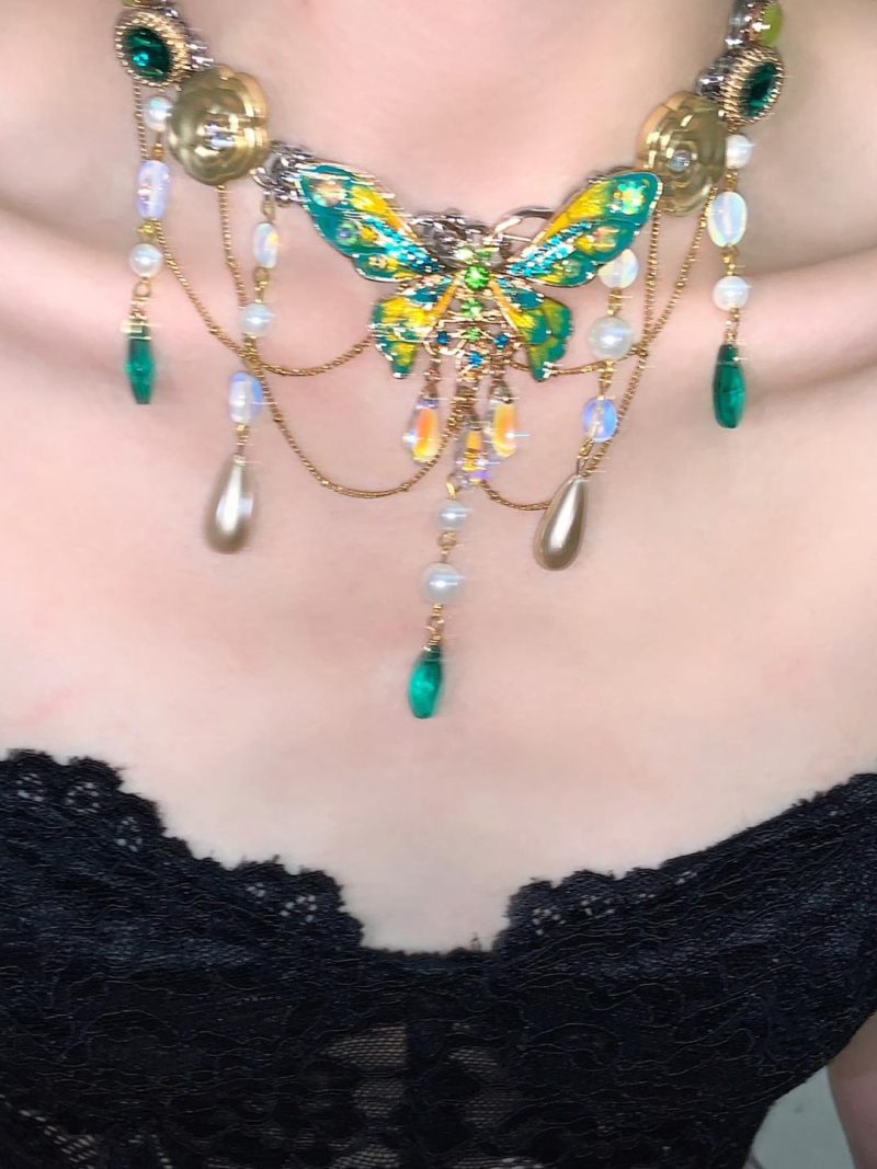 GreenButterflyLayeredTasselChoker4