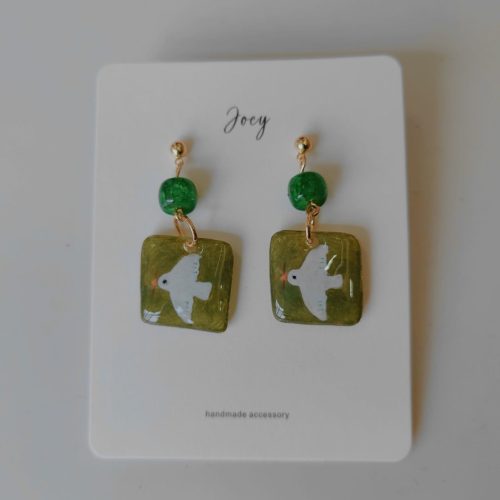 GreenFlyingBirdShrinkPlasticEarring1