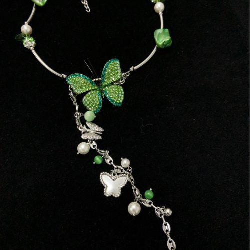 GreenForestButterflyNecklace3