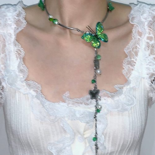 GreenForestButterflyNecklace4