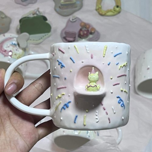 HandmadeBirthdayCatCeramicCup2 794bb48f 8ce3 4cf9 9288 c740eecc0b69