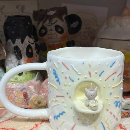 HandmadeBirthdayCatCeramicCup4 c3503a4b fc70 42f0 947a 4a937aa58f6d