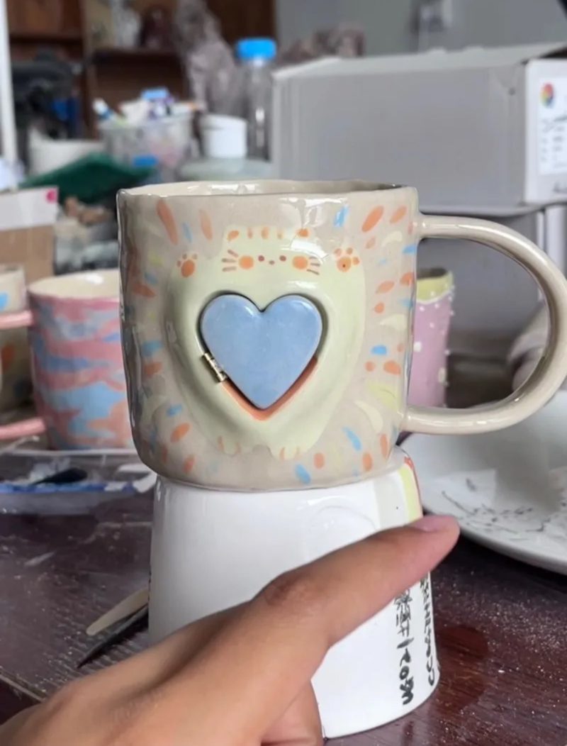 HandmadeSurpriseCat sHeartCeramicCup1 1