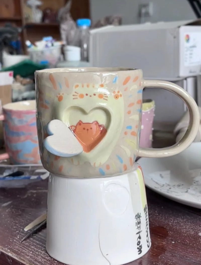 HandmadeSurpriseCat sHeartCeramicCup3 1