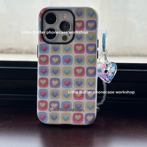 HeartBeadedPhoneCharm7