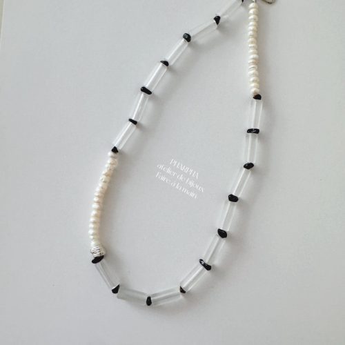 IceColorBeadedNecklace3 a68707a4 e3e1 44ab 832e 58b897bf4e7c