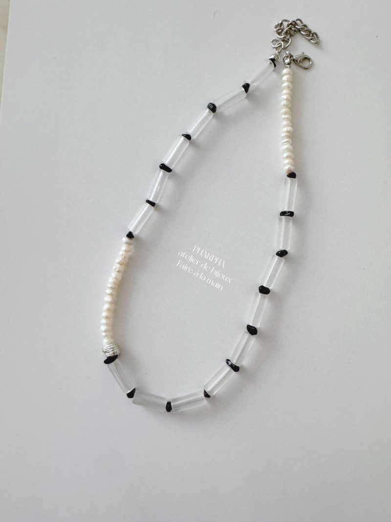 IceColorBeadedNecklace3 a68707a4 e3e1 44ab 832e 58b897bf4e7c