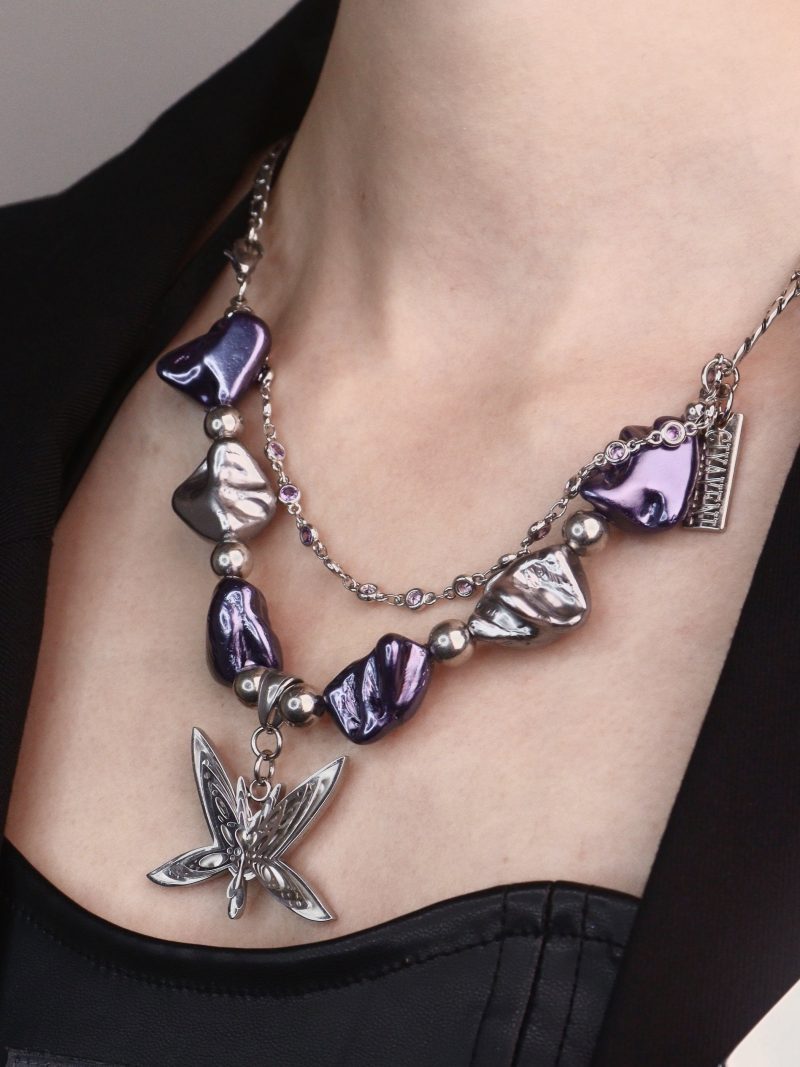 IrregularMetalButterflyCharmNecklace3