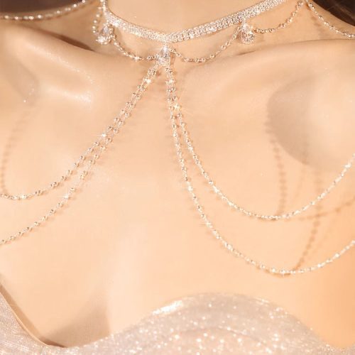 IsabellaShoulderChain2 d1e9fd1d 4209 4554 84cc 4033421ad95a