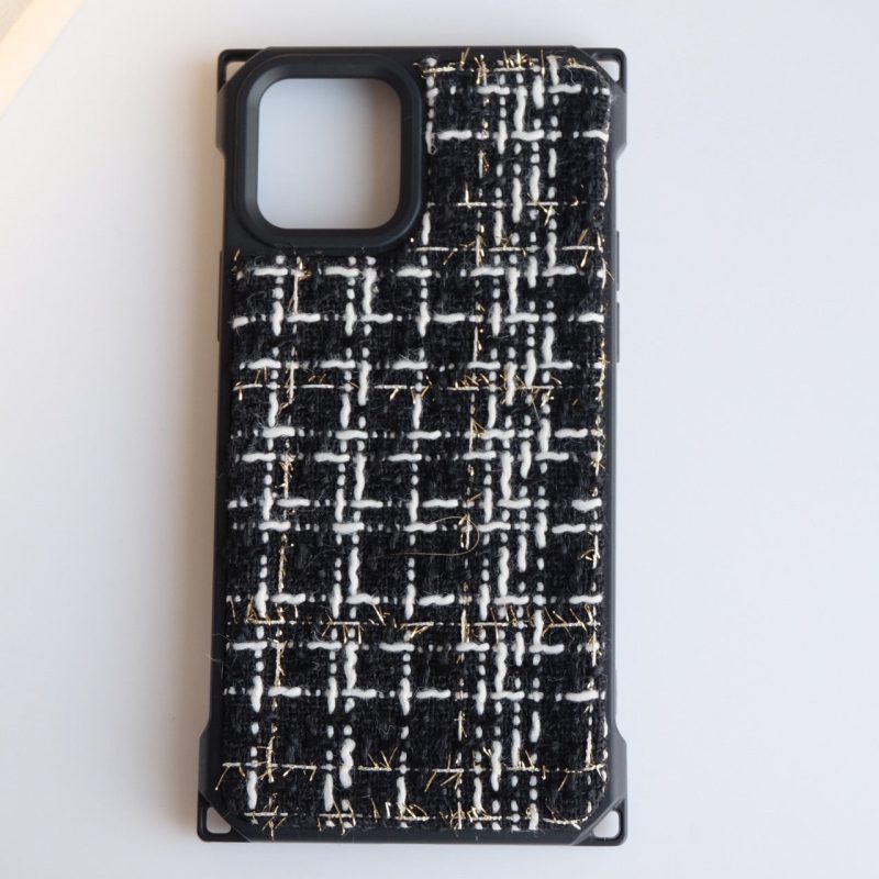 KnittingPhoneCase1