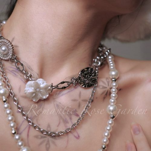 LadyMaryDoubleStrandWhiteFlowerChoker7