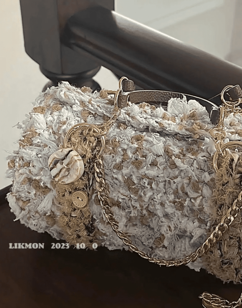 LadyRichCrochetCrossbodyBag4