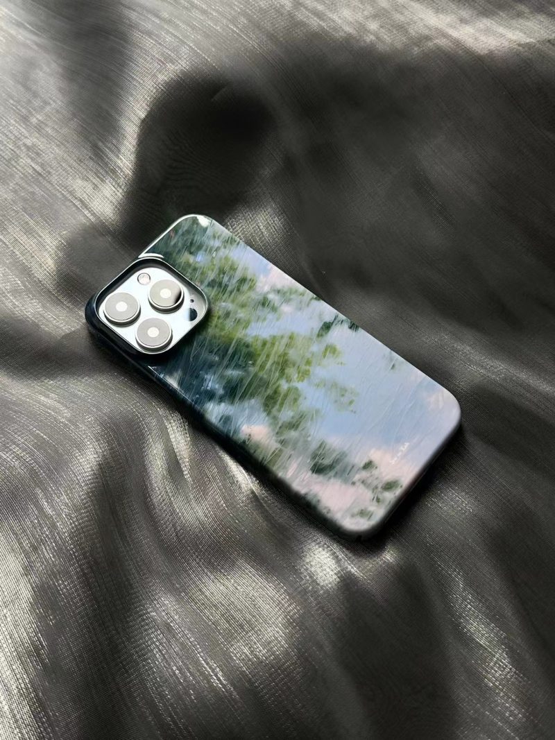 LakeReflectionPrintedPhoneCase4