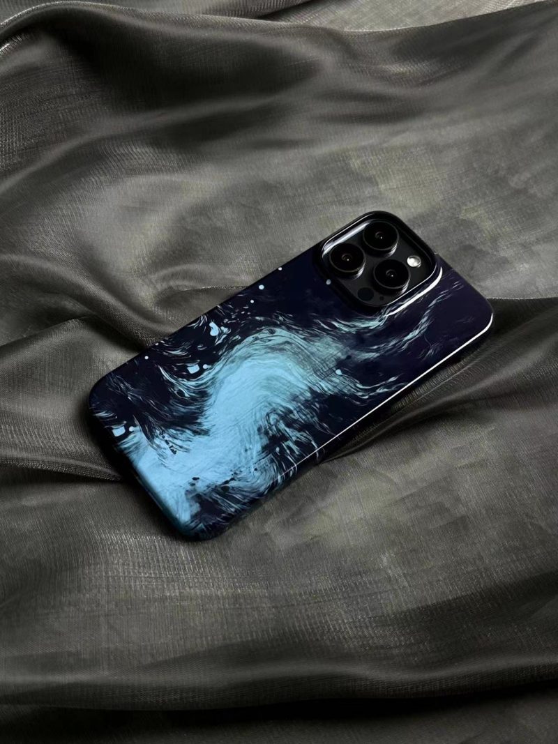 LightningRiverPrintedPhoneCase3