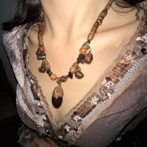 MaillardAshuraTasselNecklace3 b8e45e1f fac2 4802 8b78 745aca8cc2d4