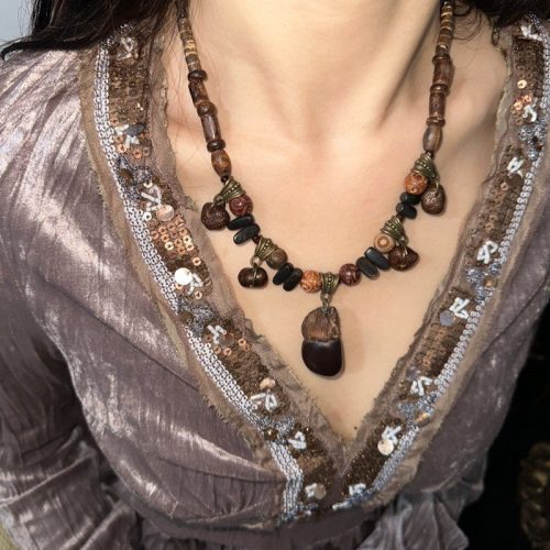 MaillardAshuraTasselNecklace5 e2e939c2 ee89 4b23 b02d 573d0e908375