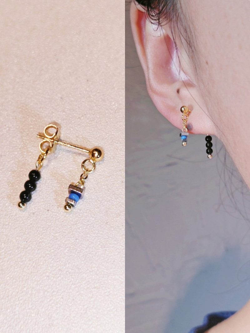 MiniBlueBlackEarrings1