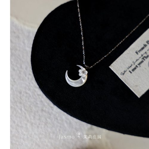 MoonFlowerPendantSilverNecklace5