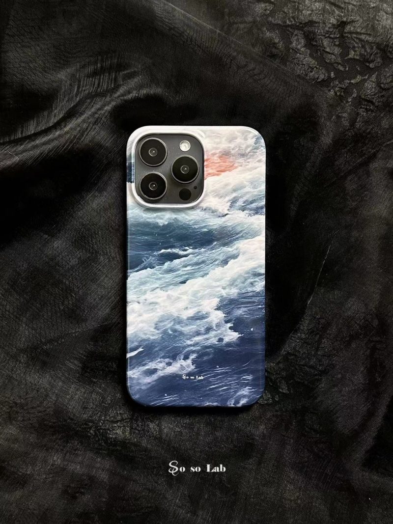 OceanWavesPrintedPhoneCase1