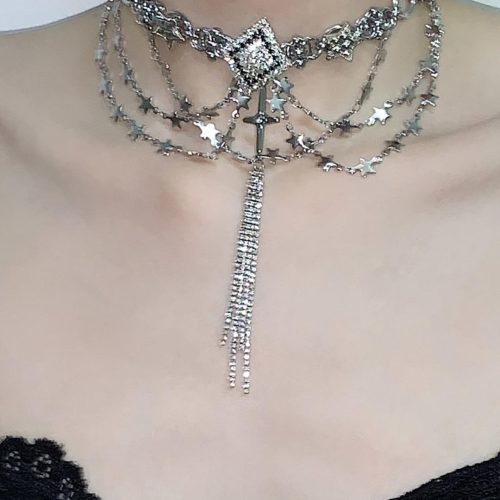 PartyQueenTasselChoker4