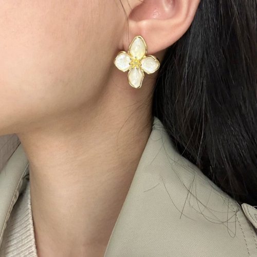 PearBlossomSilverStudEarrings3