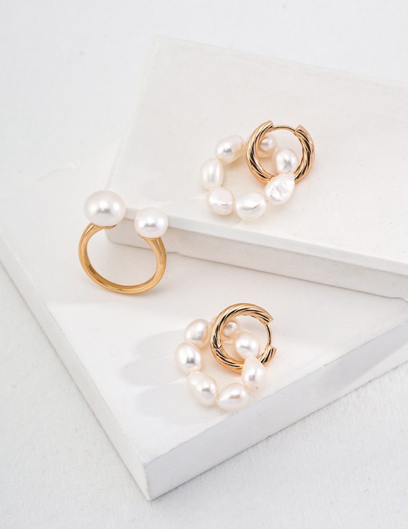 PearlTwistedSmallDropHoopEarrings4