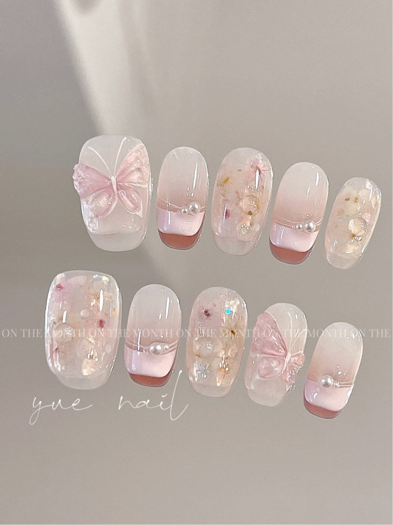 PinkButterflyDriedFlowerCoquettePressOnNailsSet1