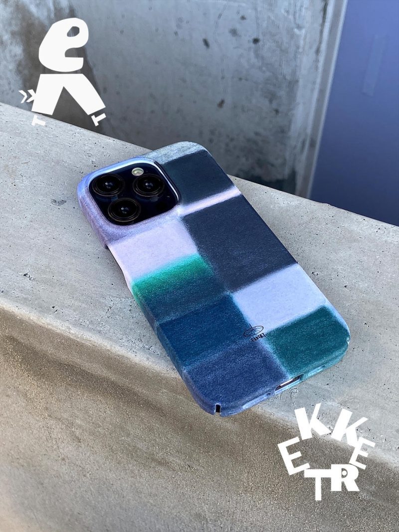 PlaidMattePhoneCase2